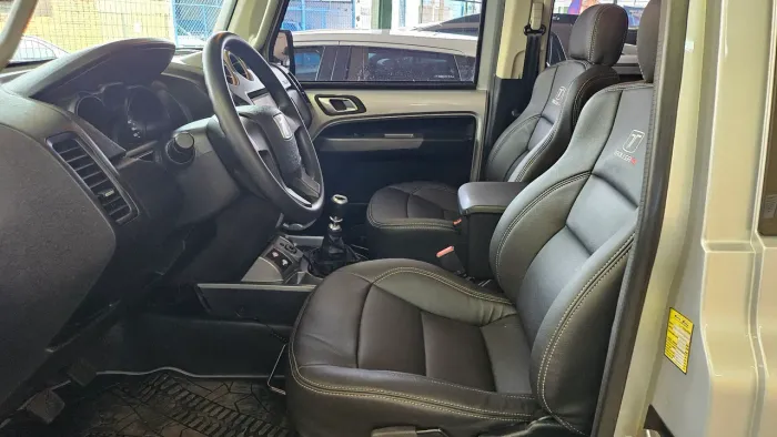 Troller T-4 4X4 3.2 20V TDI Cap. Rígida Diesel 2018