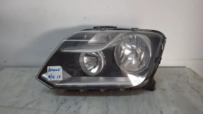 Farol Amarok 2010/2016 lado esquerdo 
