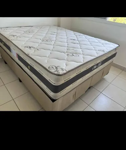 Cama box queen