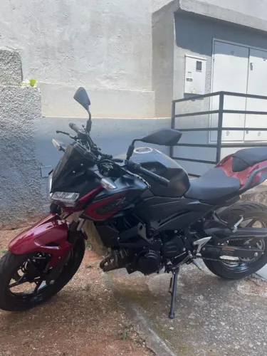 KAWASAKI Z400