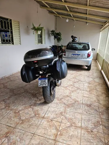 Vendo cb500f toda equipada para viagem só pegar a estrada 
