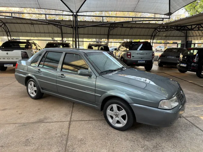 Santana Comfortline 2.0 Completo impecável 