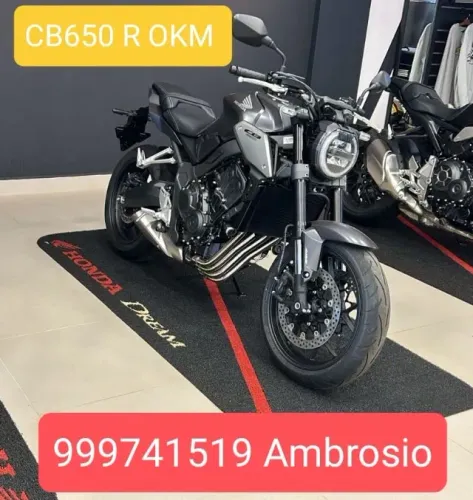 nova cb  650r  2026 e clutch cinza fosco