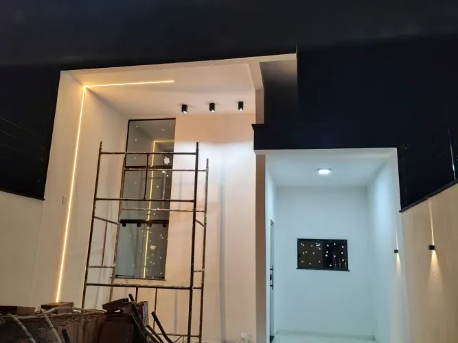 Vendo casa de 3/4 sendo uma suíte papagaio