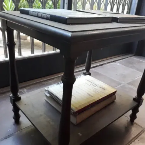 Mesa Dupla Jacarandá.  Lateral zap * 