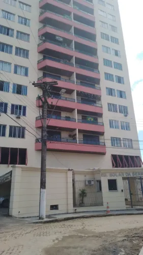 Oportunidade de apartamento para venda no Edifício Solar da Serra, Bairro Comercial!