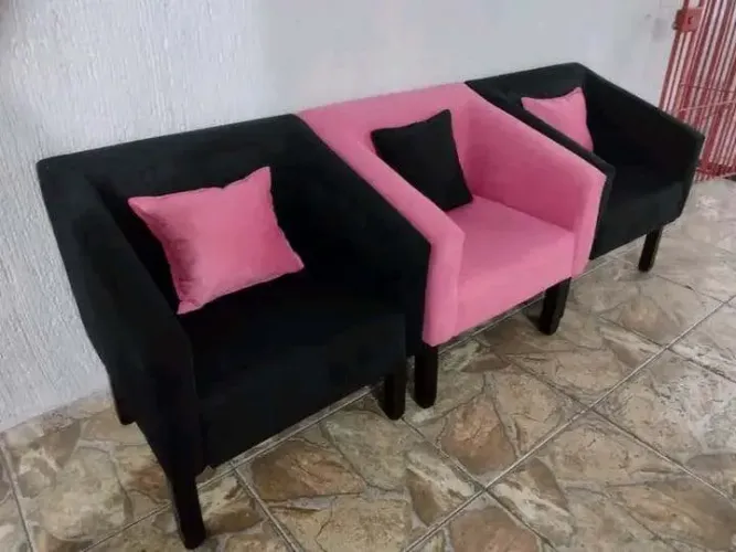 Poltrona Suede R$200,00 cada