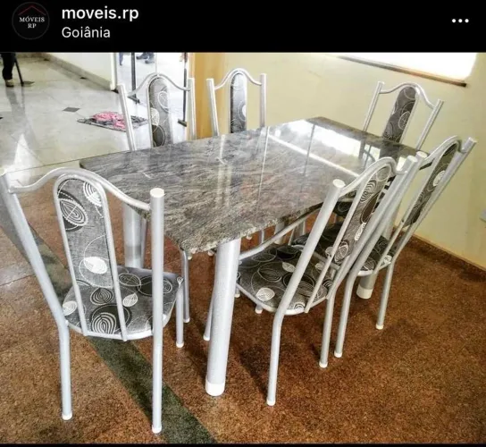 Mesa de Jantar em Granito com 6 Cadeiras