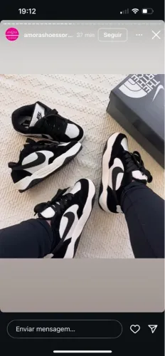 Tênis Nike Black e White
