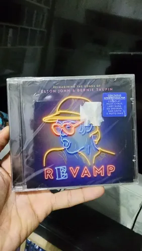 CD Elton John ReVamp Lacrado
