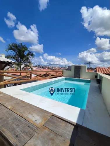 Linda Casa com 3 - quartos sendo 2 suítes e piscina no Bairro SIM