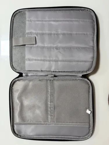 Organizador/Case para acessórios de tablet