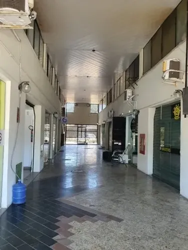 Alugo de forma facilitada,  Sala no Centro Comercialle Itaipu - Avenida Central
