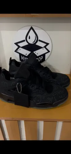 Combo Adidas Adios Evo SL + Nike Air Jordan 4 Kaws