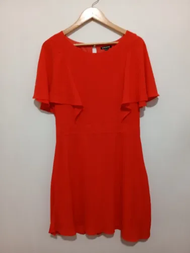 vestido laranja da zinzane
