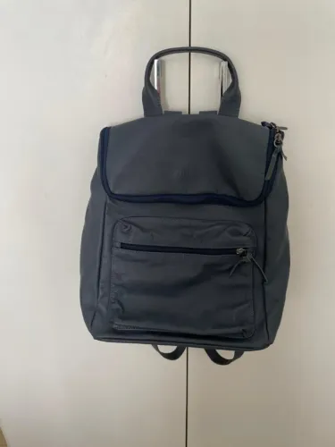 Mochila Via Curtume Couro - Média - Azul Petróleo - Forrada