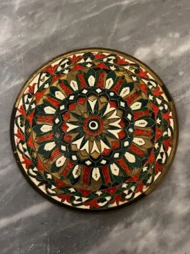 Prato de Parede de Bronze da Grécia