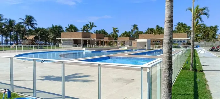 LOTE GRANDE COM UM EXCELENTE PREÇO - VILA AL MARE