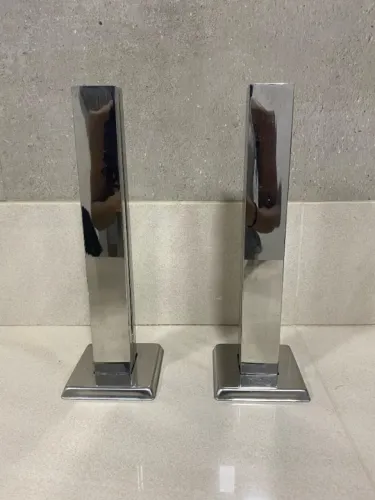 2 Colunas Torre Pinça Em Aço Inox Polido 30 Cm Para Vidro (PAR)