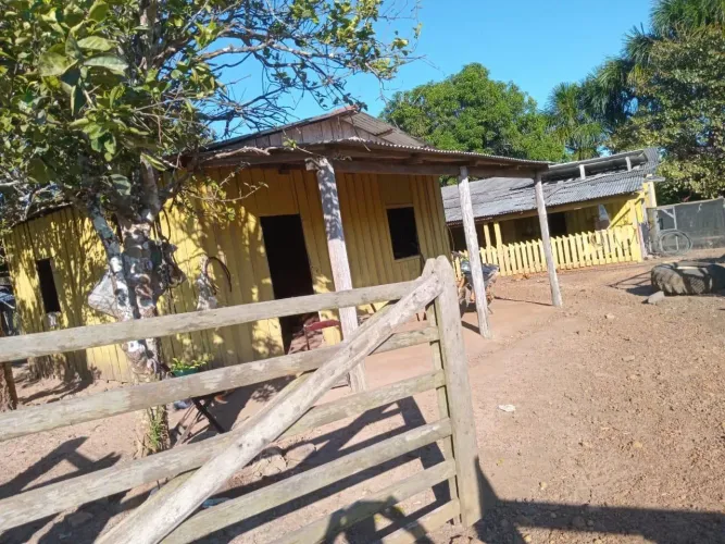 420 alqueires com 220 alqueires em pasto por 2 milhões de reais no Apui 