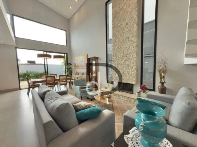 Casa com 3 quartos à venda, 239 m² por R$ 1.620.000 - Condomínio Cedro do Líbano - Valinho