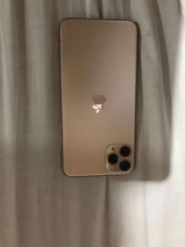 Vendo iPhone 11 Pro Max Gold