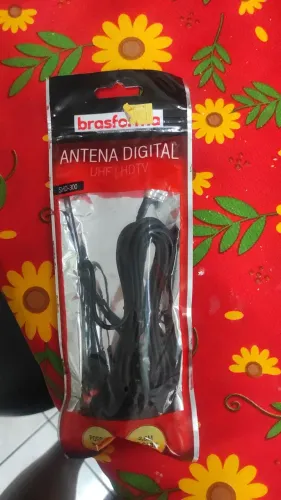 Antena Digital SHD-300 UHF e HDTV 2,5;M Cabo Coaxial Novas ( 2 Unidades )