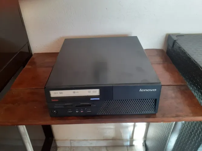 Gabinete mini itx compacto para desenvolver um PC que ocupe pouco espaço