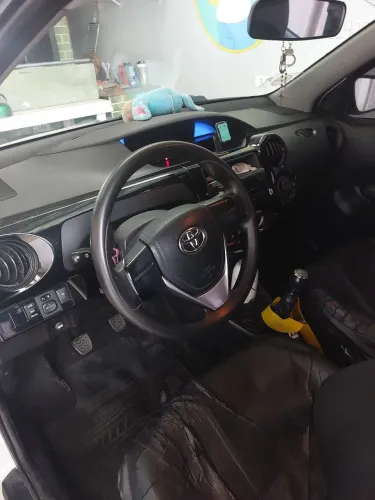 Toyota Etios X Sedan 1.5 Flex 16V 4P Mec. 2020