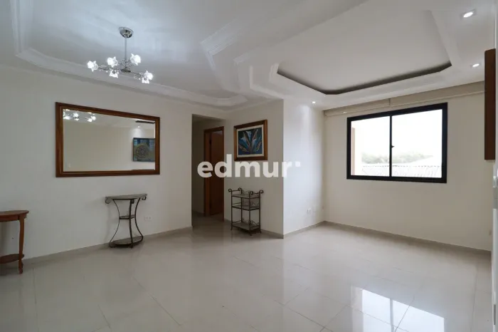 APARTAMENTO para ALUGUEL com 80m² no bairro Vila Assunção com 3 quartos e 2 vagas. Santo A