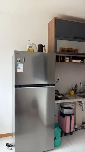 Geladeira LG 3 meses de uso motivo da venda vou viajar pra outro país