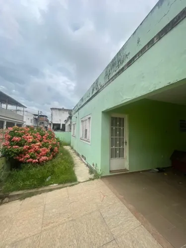 Vendo casa em itaperuna-RJ. Bairro Aeroporto