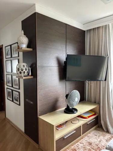 Painel de tv com móvel 