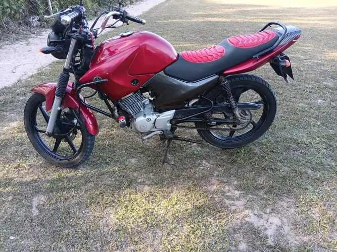 Yamaha factor 125 2011 bem conservada, economia, documentação em dia,só pegar e rodar