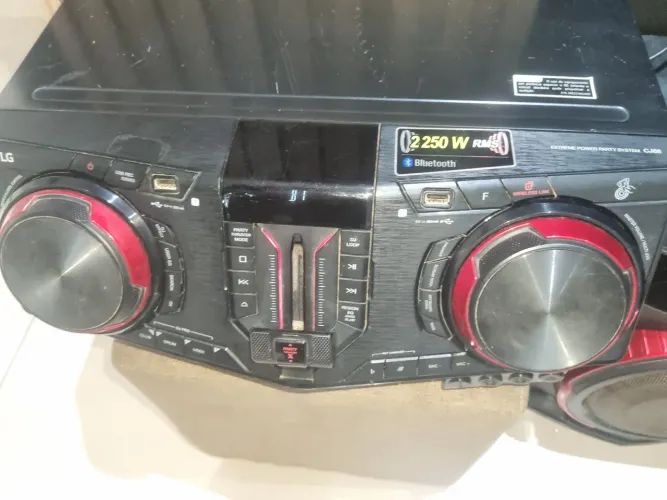 Som xboom lg cj88