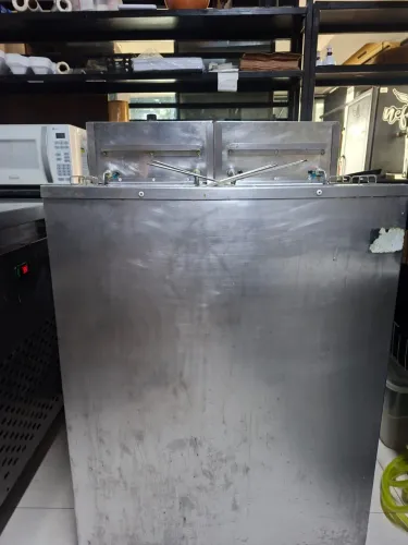 Fritadeira industrial elétrica 5000w