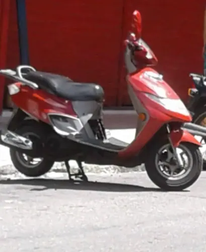 Vendo Moto Suzuki Burgman 125 Ano 2007/2009