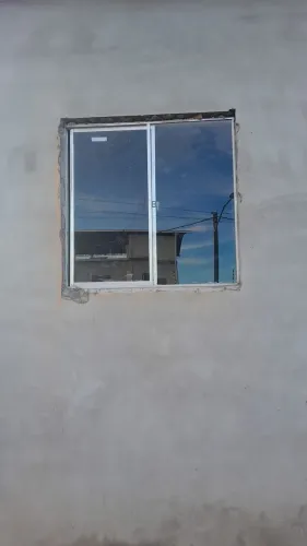 Vendo essa casa avista ou parcelado