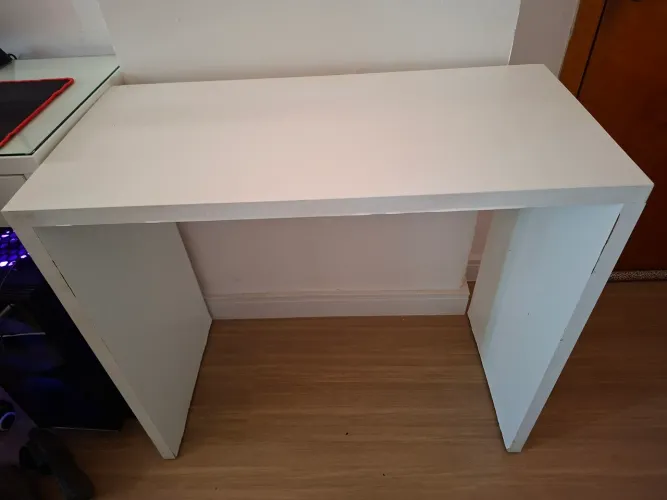 Mesa de computador MDF