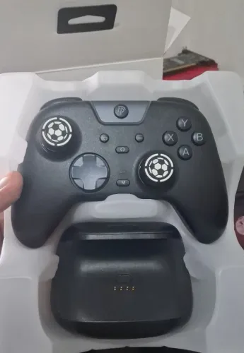Controle Sem Fio EasySMX X05Pro Com Dock - Lacrado
