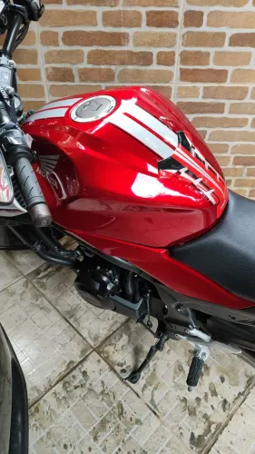 Moto muito nova, sem sinistros