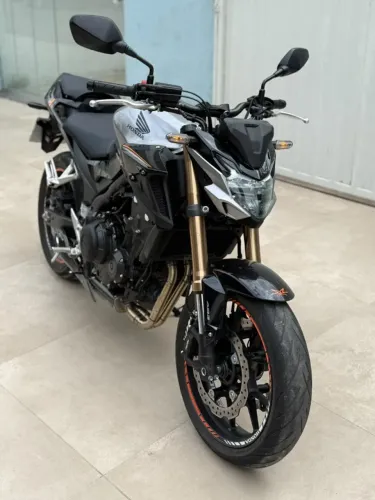HONDA CB 500F 2023