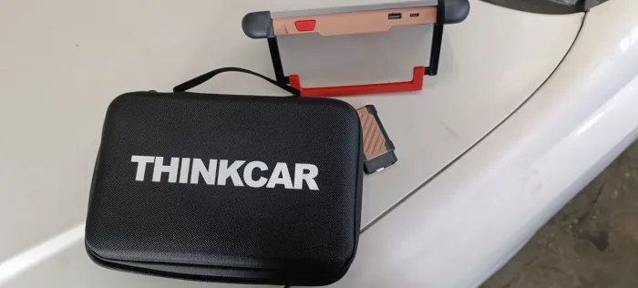Scanner automotivo thinkcar 689bt