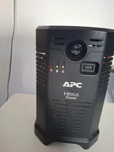 Estabilizador APC Hexus 500VA Bivolt - 6 Tomadas - Super Conservado