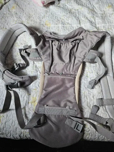 Vende-se canguru ergonômico