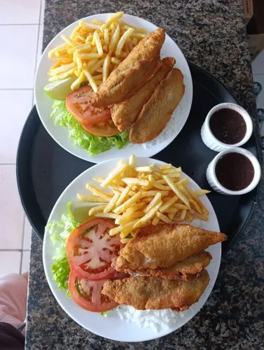 Contrato auxiliar de cozinha com experiência !