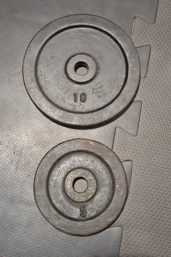 Anilhas 2 de10kg e 2 de 5kg