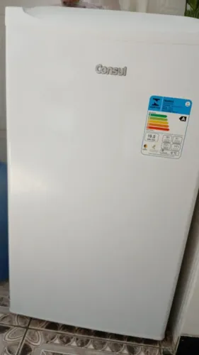 Frigobar Consul Semi Novo - Praticidade e Economia 