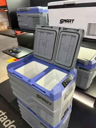 Vendo geladeira pra caminhão 55 litros 1500