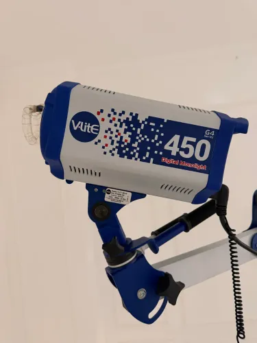 FLASH V-LITE 450 (200W)
